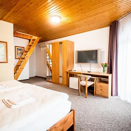 Hotel Squash Centrum 3*