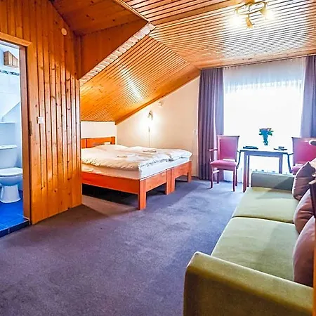 Hotel Squash Centrum 3*